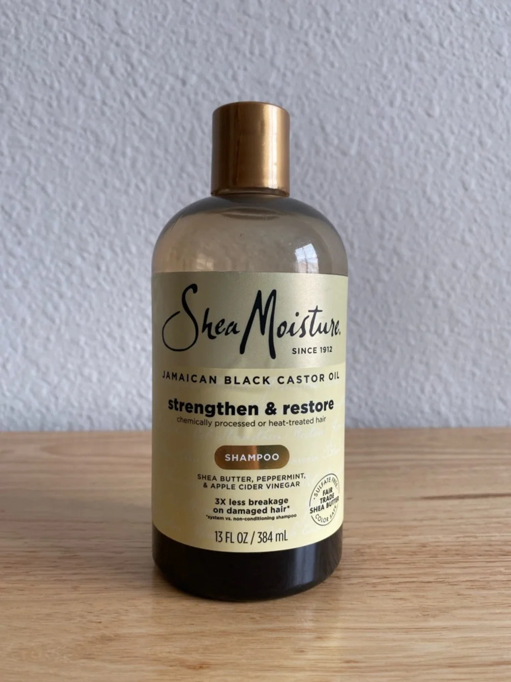 Shea Moisture Strengthen & Restore Jamaican Castor Oil Shampoo
